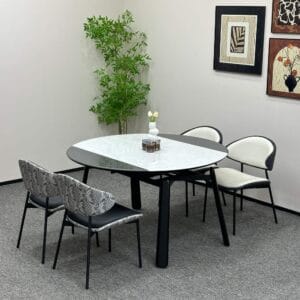 Dining Tables & Chairs